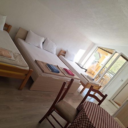 Apartments Ana Стар Дойран Екстериор снимка