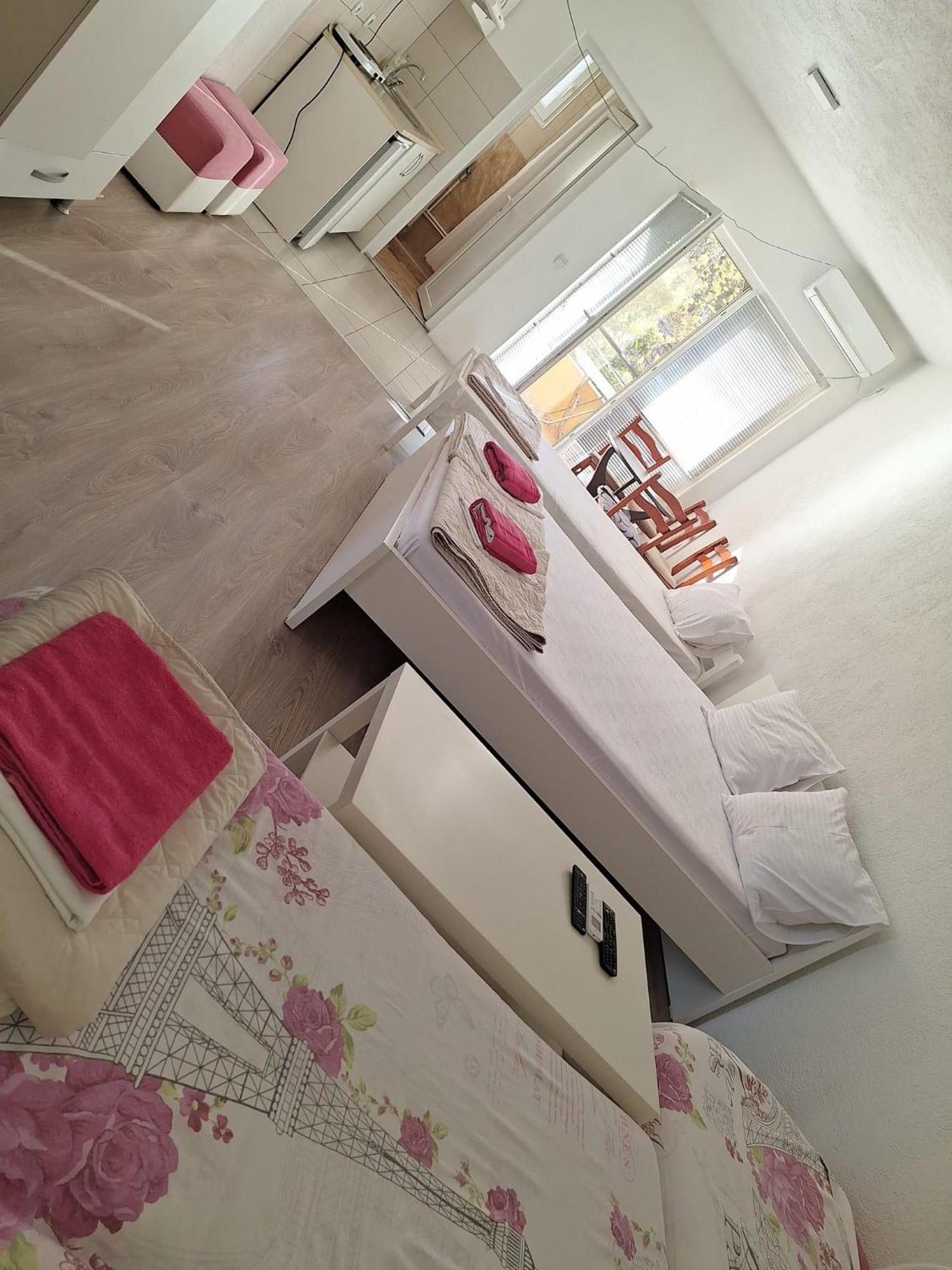 Apartments Ana Стар Дойран Екстериор снимка