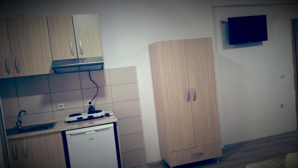 Apartments Ana Стар Дойран Екстериор снимка