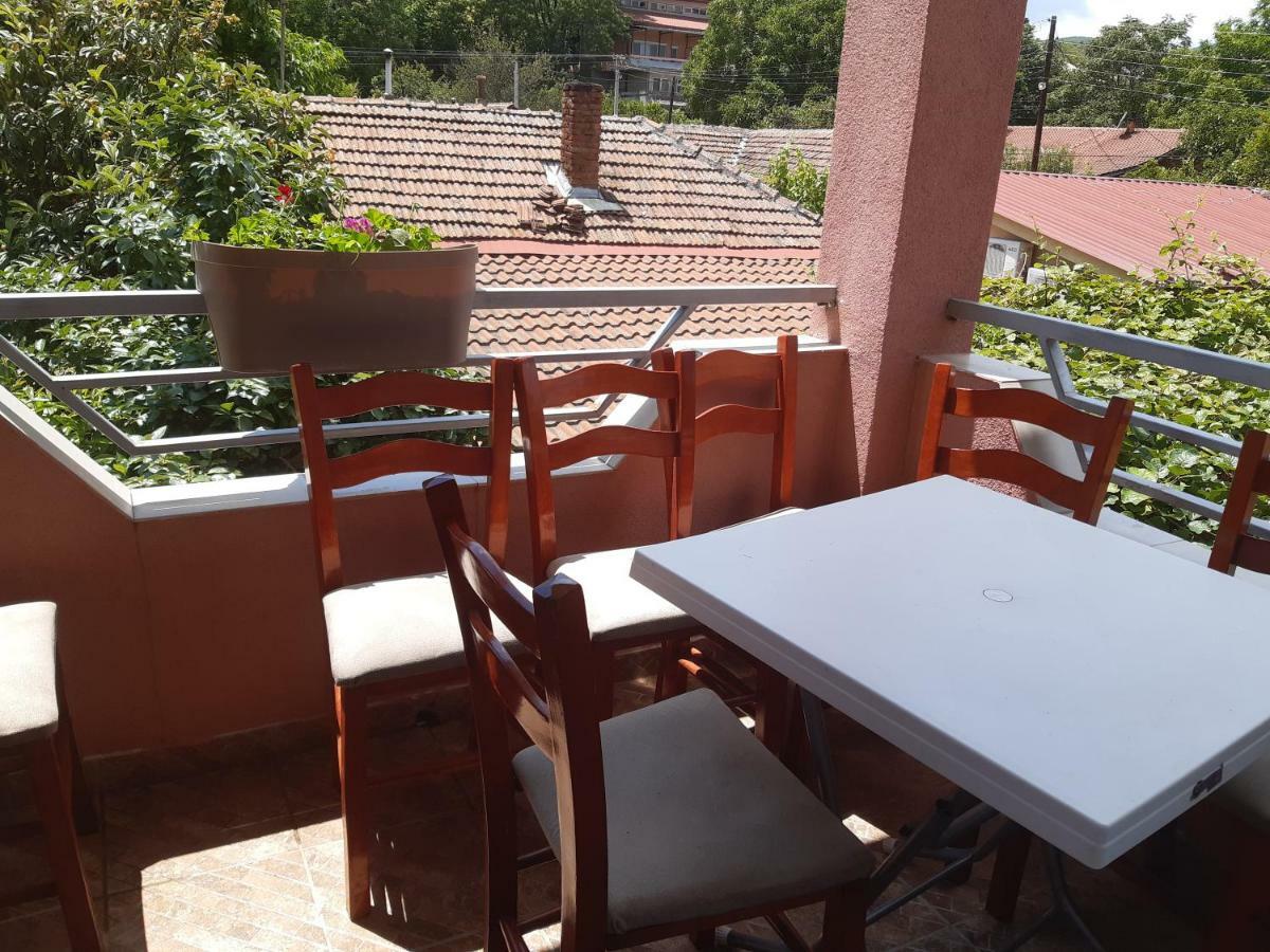 Apartments Ana Стар Дойран Екстериор снимка