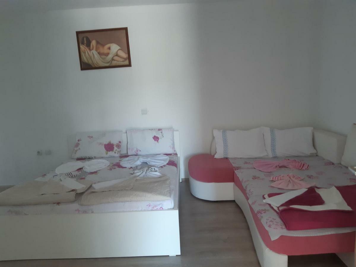 Apartments Ana Стар Дойран Екстериор снимка