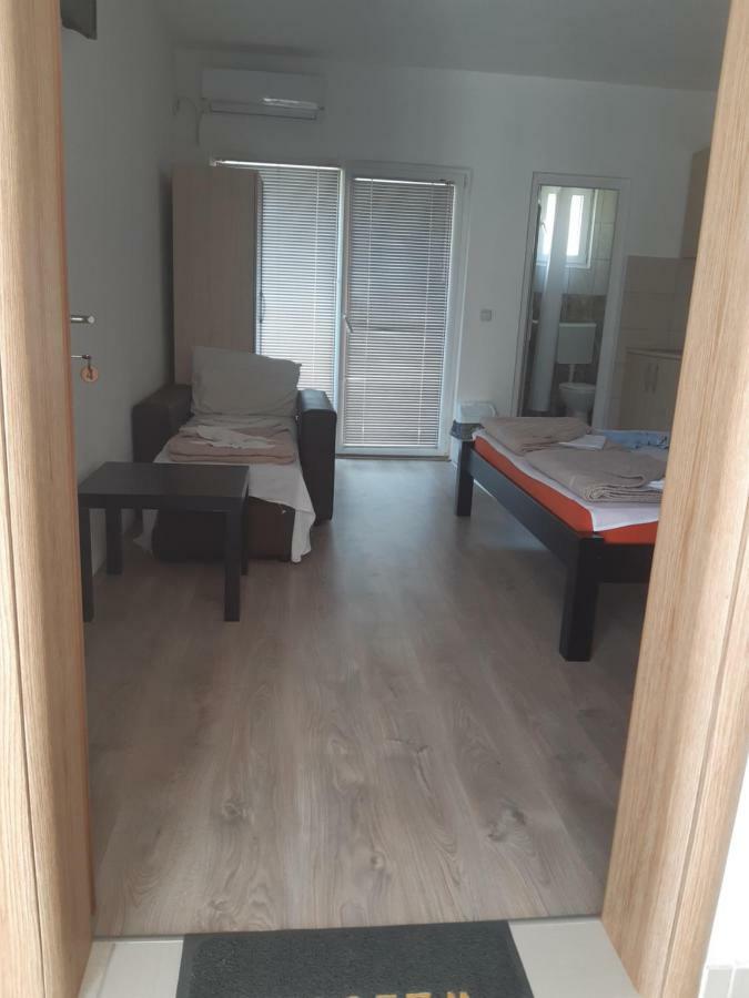 Apartments Ana Стар Дойран Стая снимка